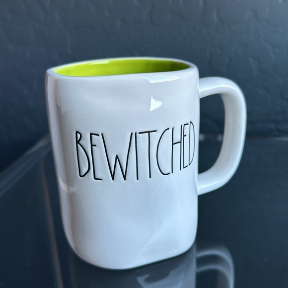 Bewitched Rae Dun Mug - Picture 5 of 5